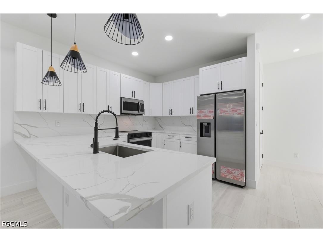 3631 SW Santa Barbara Place Cape Coral FL 33914 2026022104 image5