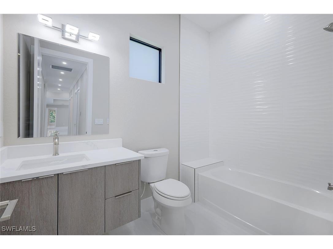 3632 3rd Avenue SW Naples FL 34117 226002124 image21