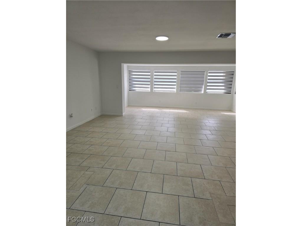 3632 Country Club Boulevard Cape Coral FL 33904 2025020567 image19