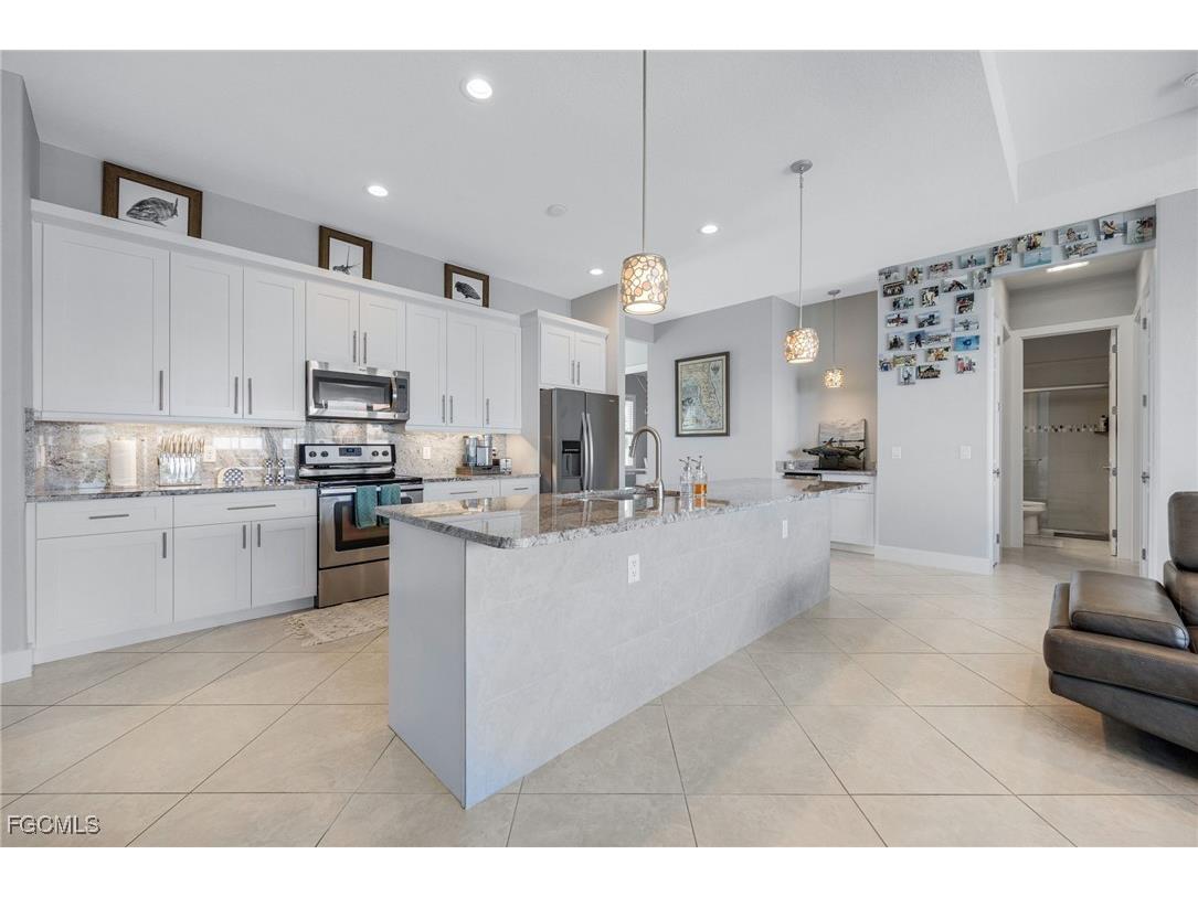 3632 Emerald Avenue Saint James City FL 33956 2026000630 image14