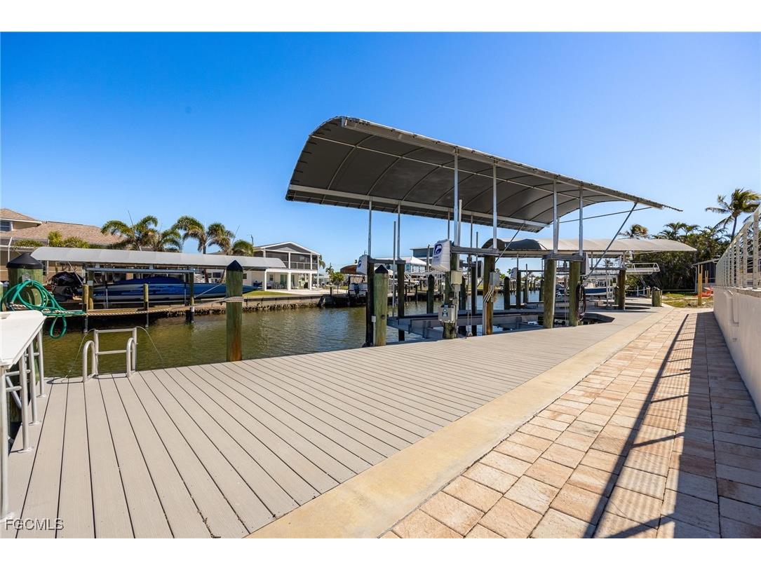 3632 Emerald Avenue Saint James City FL 33956 2026000630 image46