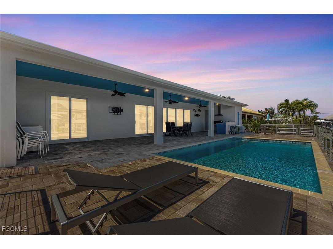 3632 Emerald Avenue Saint James City FL 33956 2026000630 image5