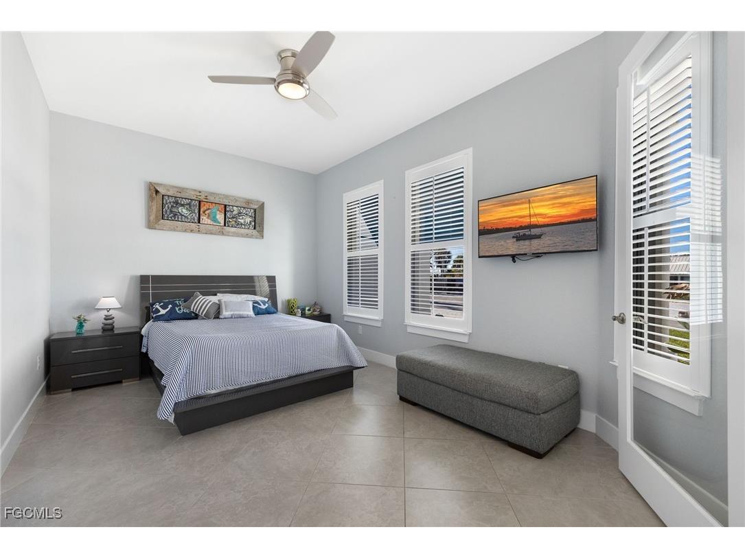 3632 Emerald Avenue Saint James City FL 33956 2026000630 image9