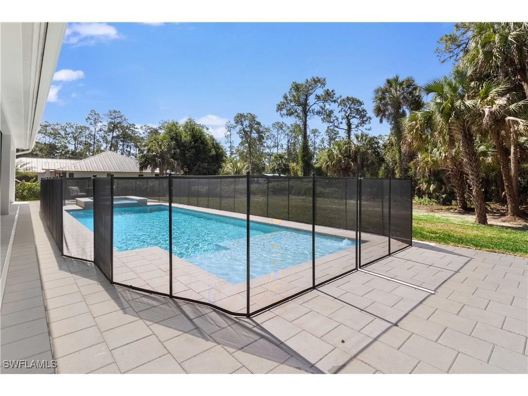 3632 Golden Gate Boulevard W Naples FL 34120 225047360 image22