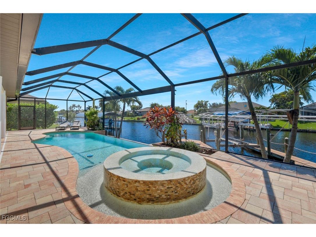 3632 SW 1st Place Cape Coral FL 33914 2025011465 image1