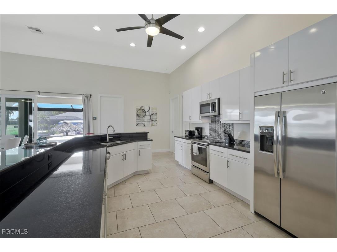 3632 SW 1st Place Cape Coral FL 33914 2025011465 image13