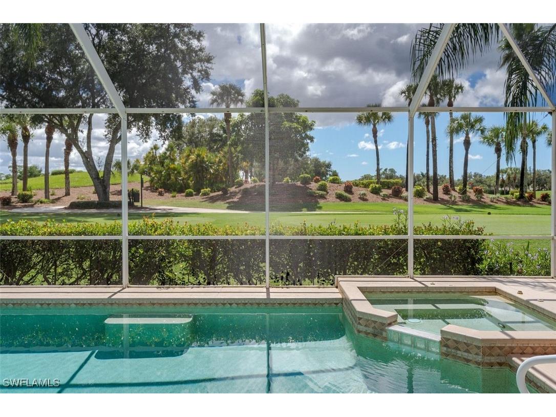 3633 Grand Cypress Drive Naples FL 34119 225076046 image1