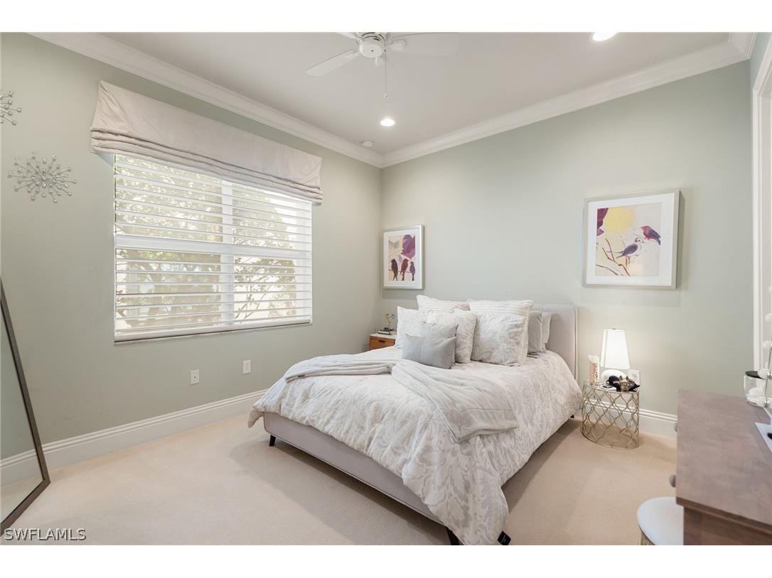3633 Santaren Court Naples FL 34119 226010942 image16