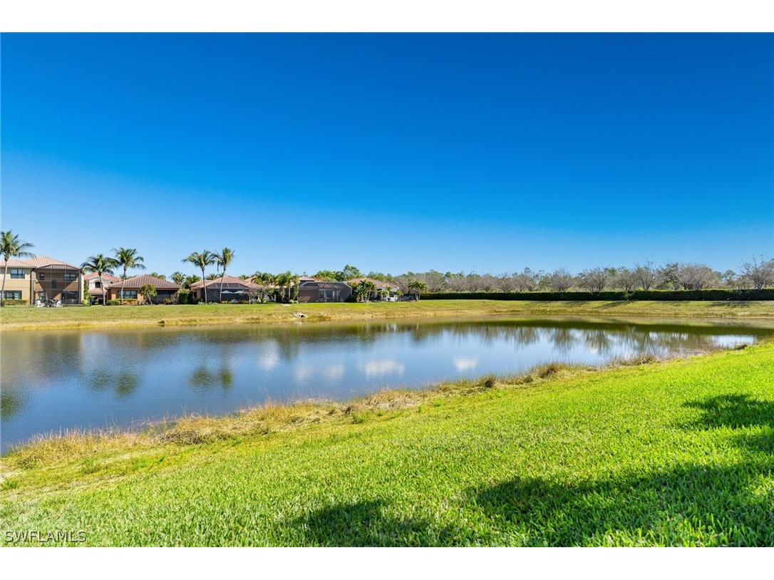 3633 Santaren Court Naples FL 34119 226010942 image18
