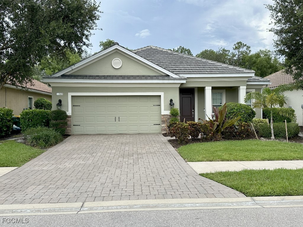 3635 Canopy Circle Naples FL 34120 2025003036 image1