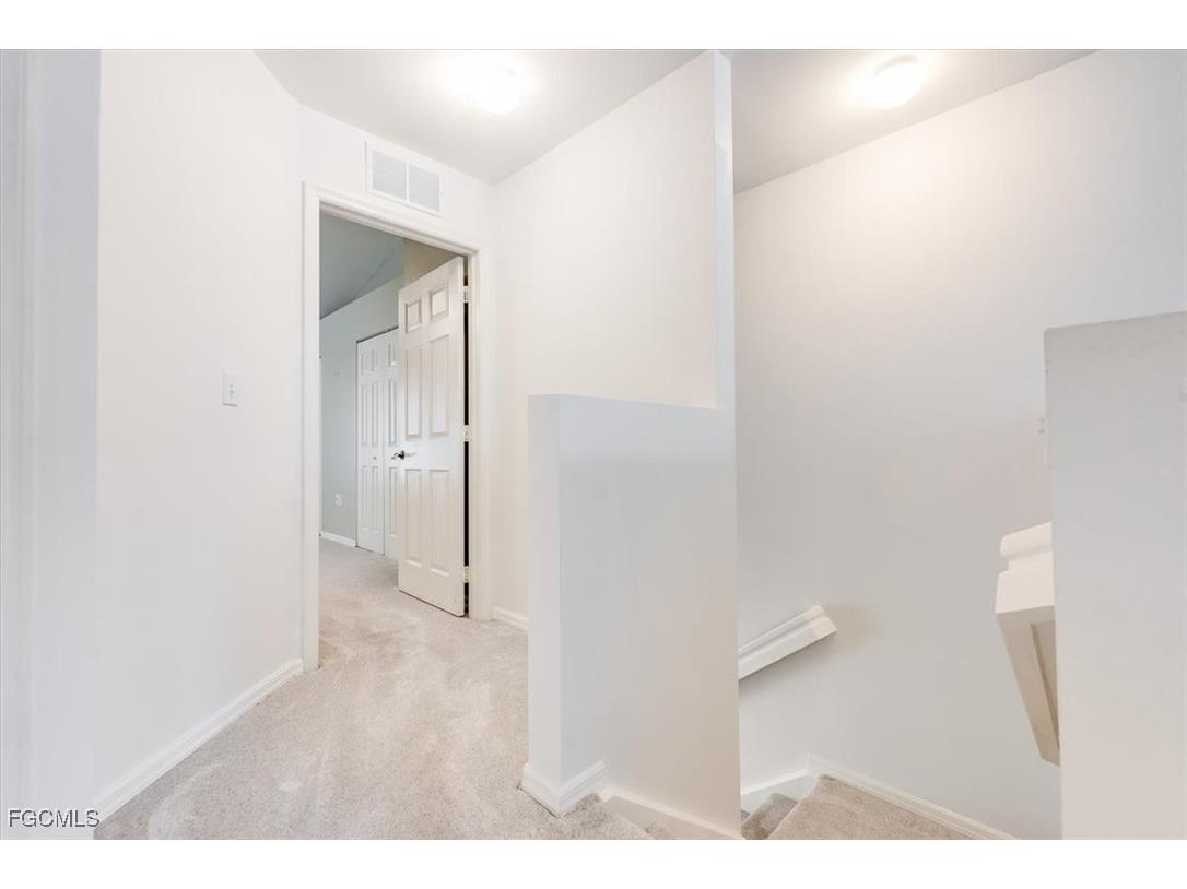 3635 Pine Oak Circle #102 Fort Myers FL 33916 2025014717 image23