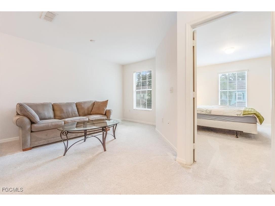 3635 Pine Oak Circle #102 Fort Myers FL 33916 2025014717 image33