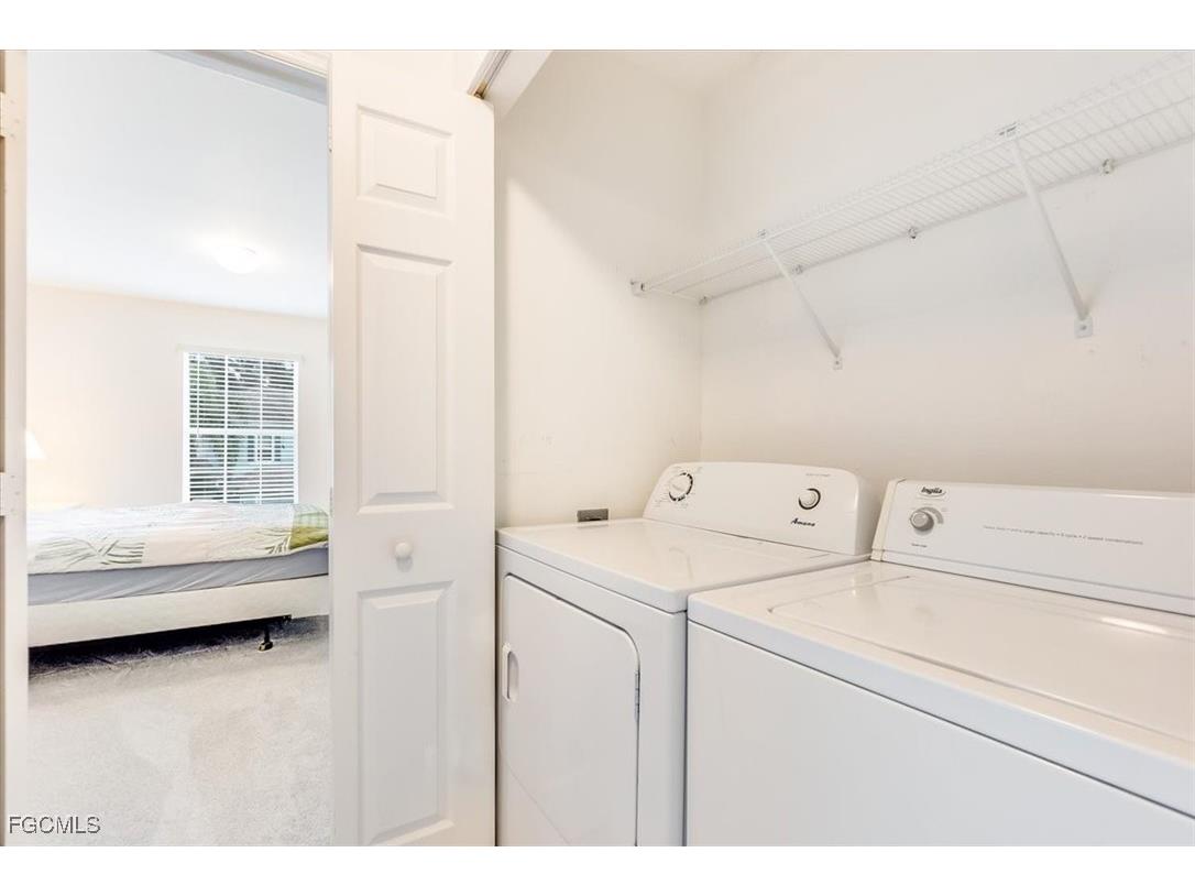 3635 Pine Oak Circle #102 Fort Myers FL 33916 2025014717 image37