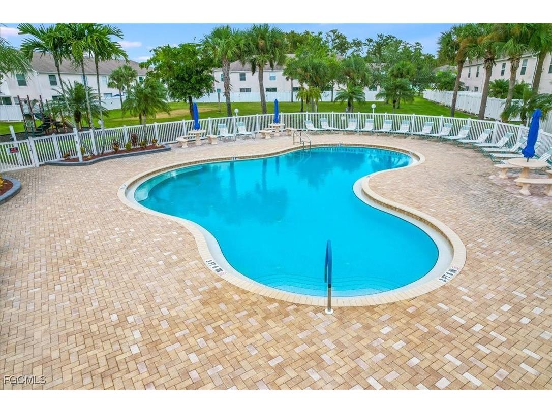 3635 Pine Oak Circle #102 Fort Myers FL 33916 2025014717 image39