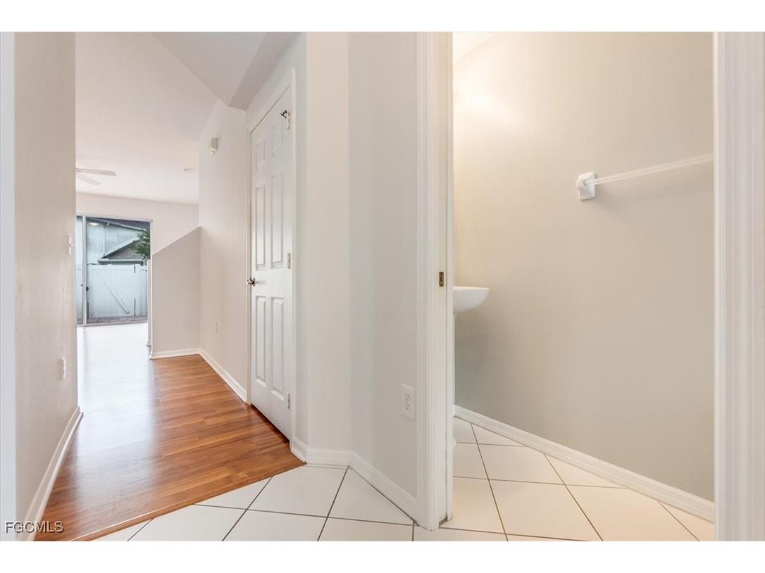 3635 Pine Oak Circle #102 Fort Myers FL 33916 2025014717 image9