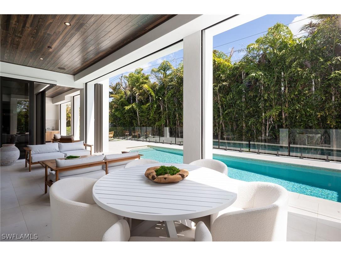 3636 Crayton Road Naples FL 34103 226008265 image41