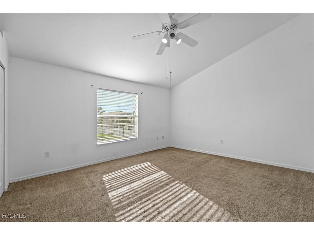 3637 Pine Oak Circle #105 Fort Myers FL 33916 2025001556 image26