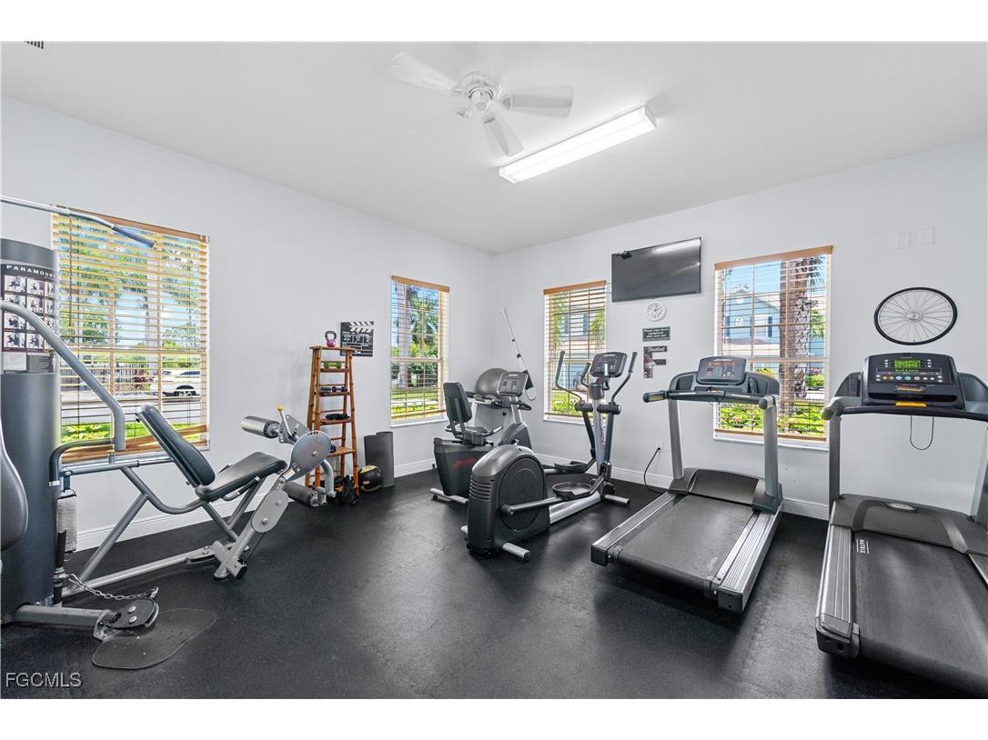 3637 Pine Oak Circle #105 Fort Myers FL 33916 2025001556 image44