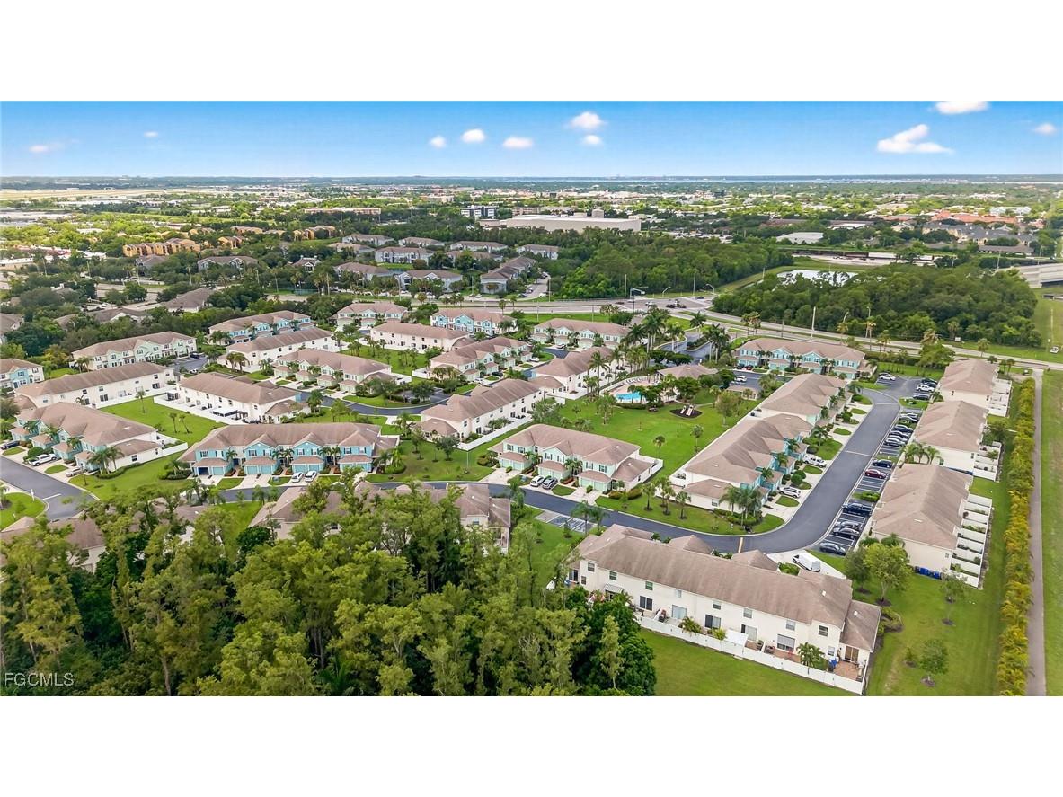 3637 Pine Oak Circle #105 Fort Myers FL 33916 2025001556 image45