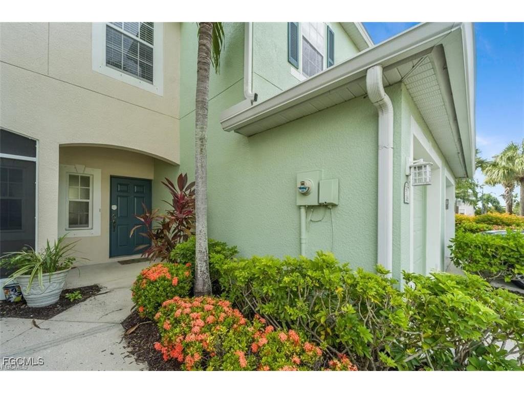 3637 Pine Oak Circle #105 Fort Myers FL 33916 2026000130 image3