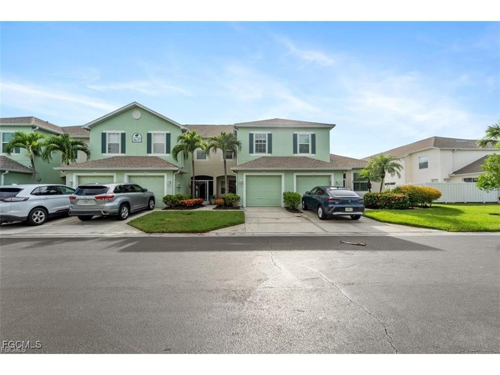 3637 Pine Oak Circle #105 Fort Myers FL 33916 2026000130 image37