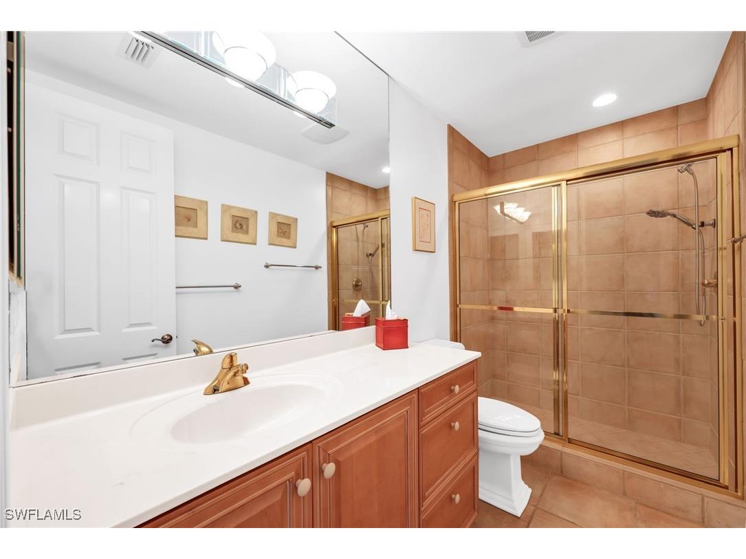 364 5th Street S #102 Naples FL 34102 225084877 image20