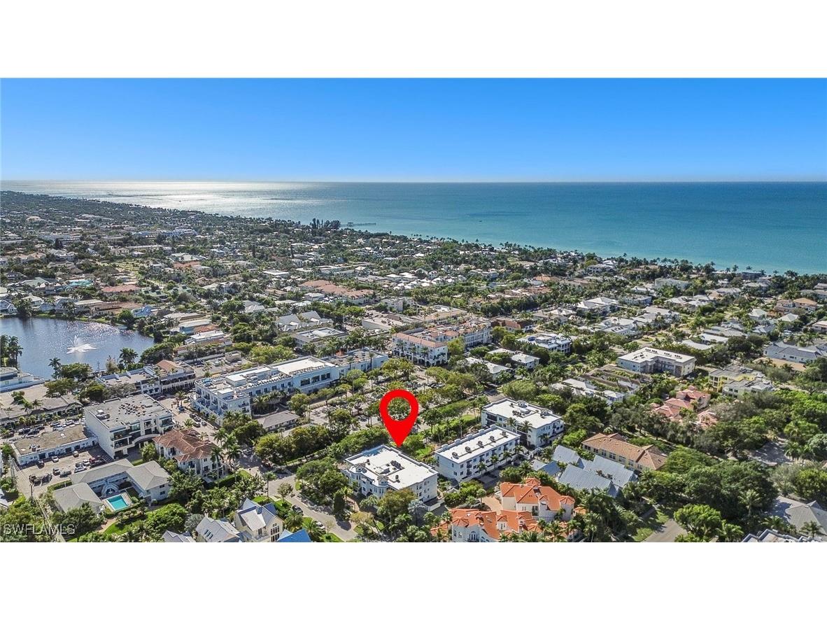 364 5th Street S #102 Naples FL 34102 225084877 image37