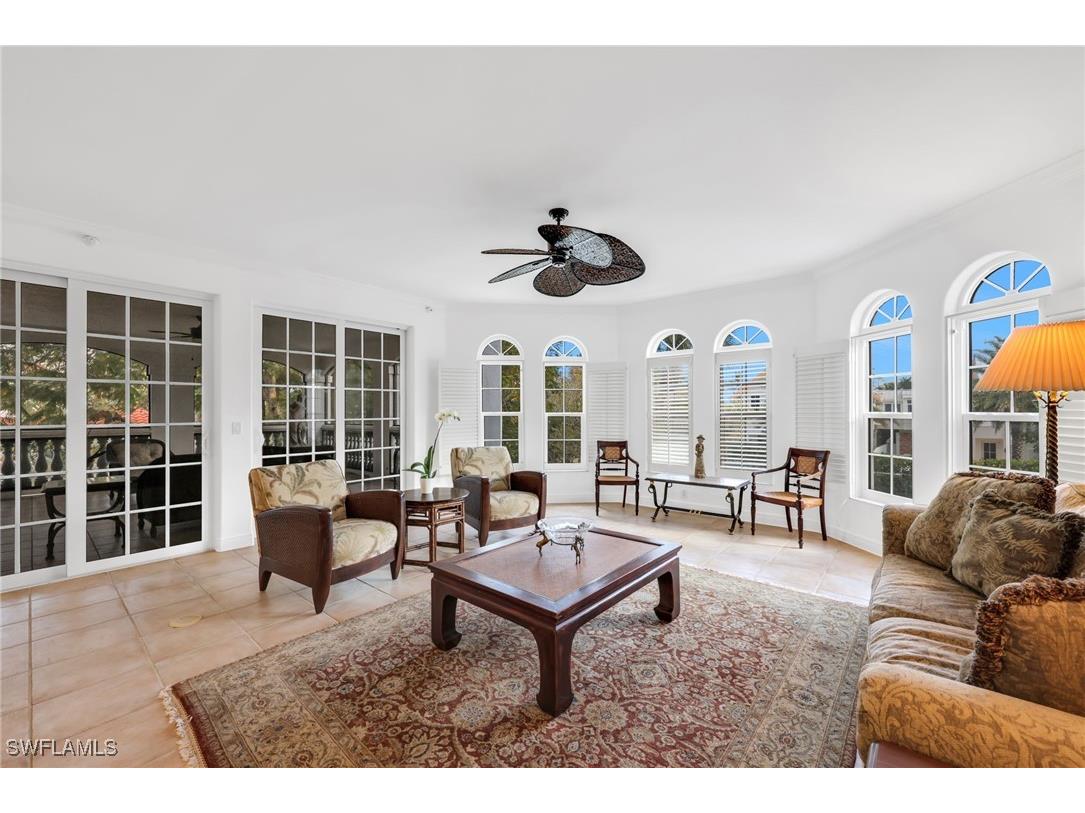 364 5th Street S #102 Naples FL 34102 225084877 image4