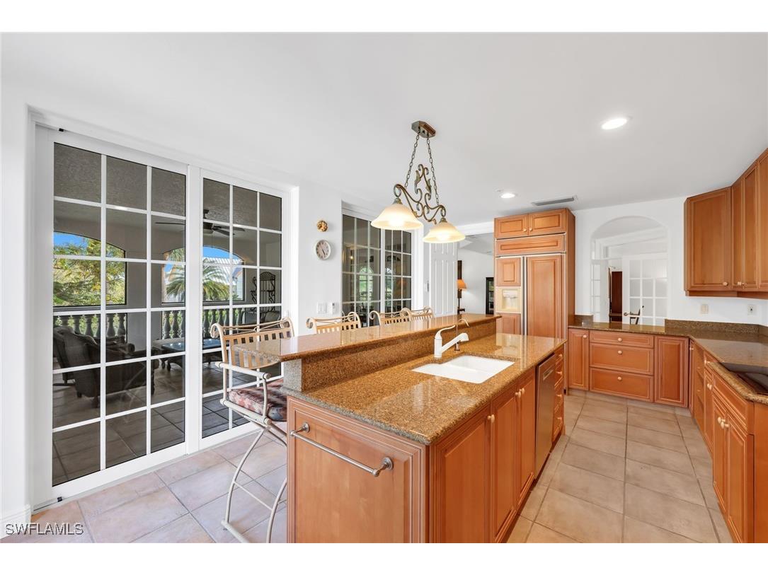 364 5th Street S #102 Naples FL 34102 225084877 image9