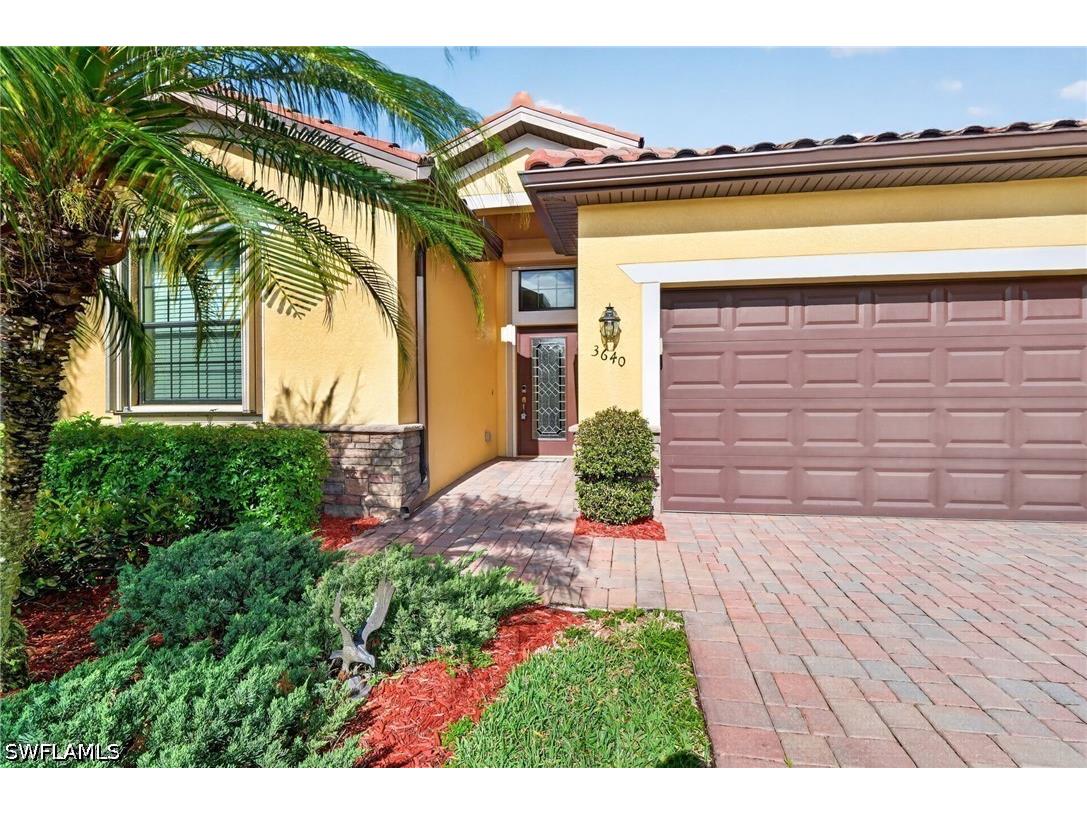 3640 Treasure Cove Circle Naples FL 34114 226018268 image1