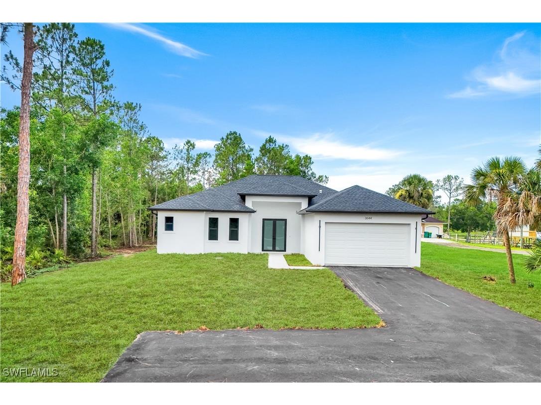 3644 35th Avenue NE Naples FL 34120 225060017 image1