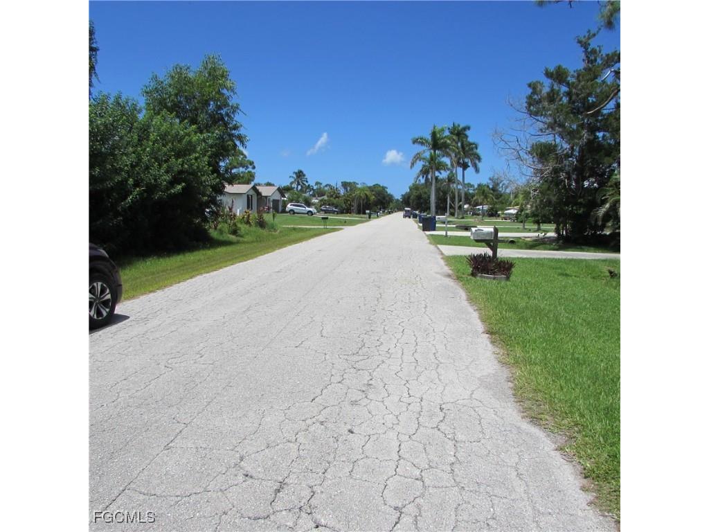 3644 Tropical Point Drive Saint James City FL 33956 2025004029 image3
