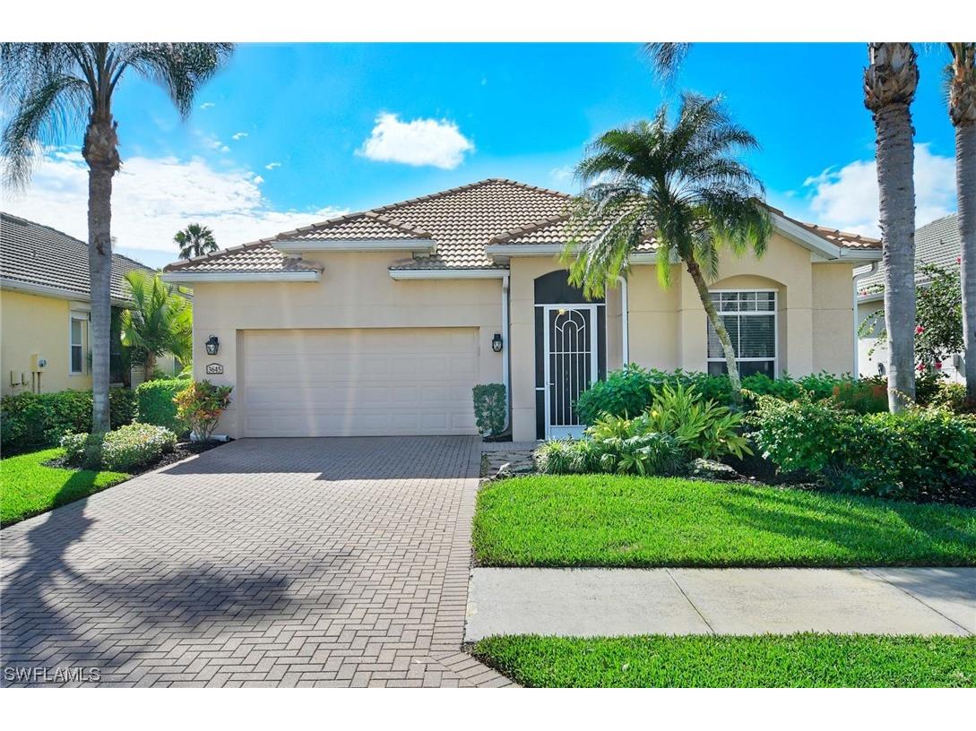 3645 Grand Cypress Drive Naples FL 34119 224009509 image1