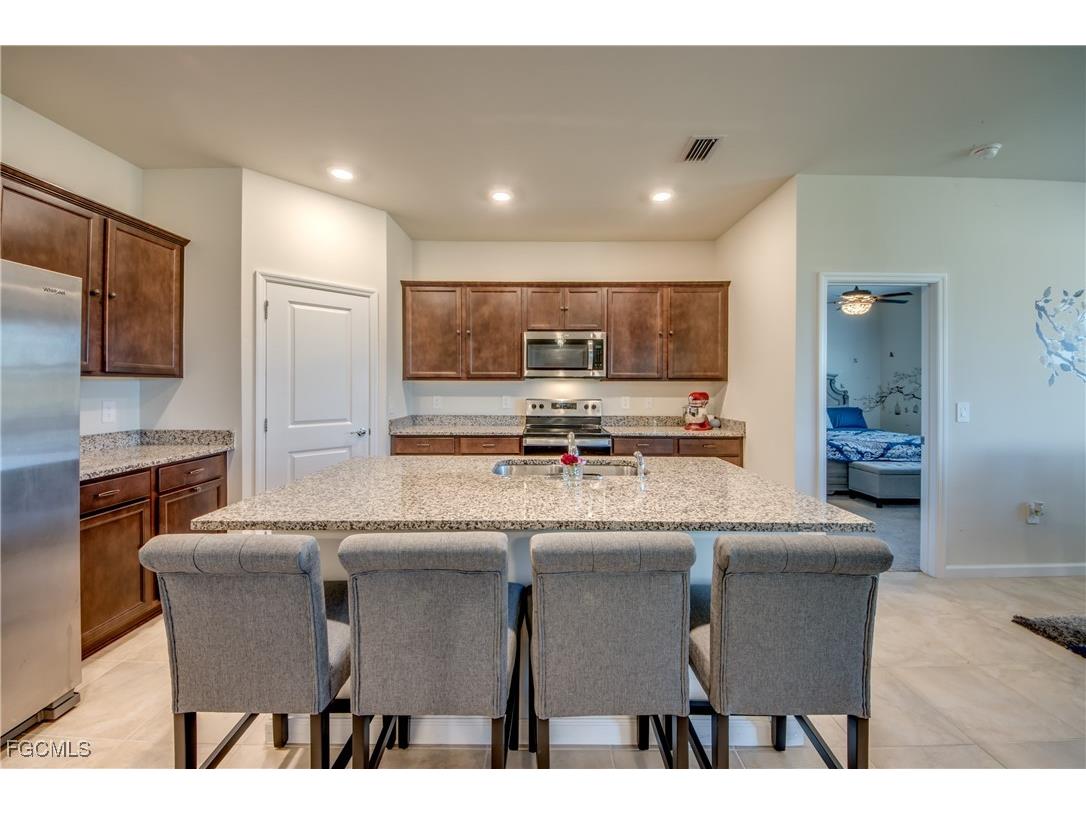 3647 Rain Lily Lane Alva FL 33920 2025025208 image3