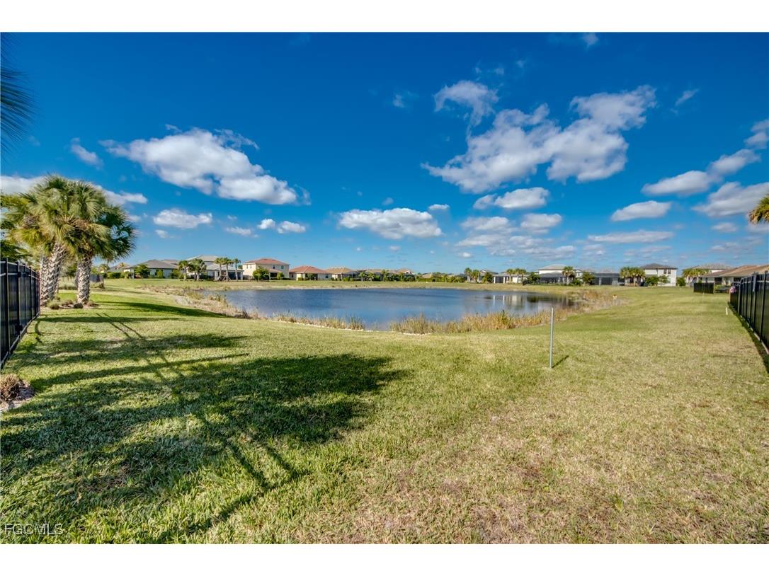 3647 Rain Lily Lane Alva FL 33920 2025025208 image32