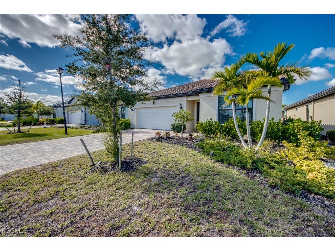 3647 Rain Lily Lane Alva FL 33920 2025025208 image39