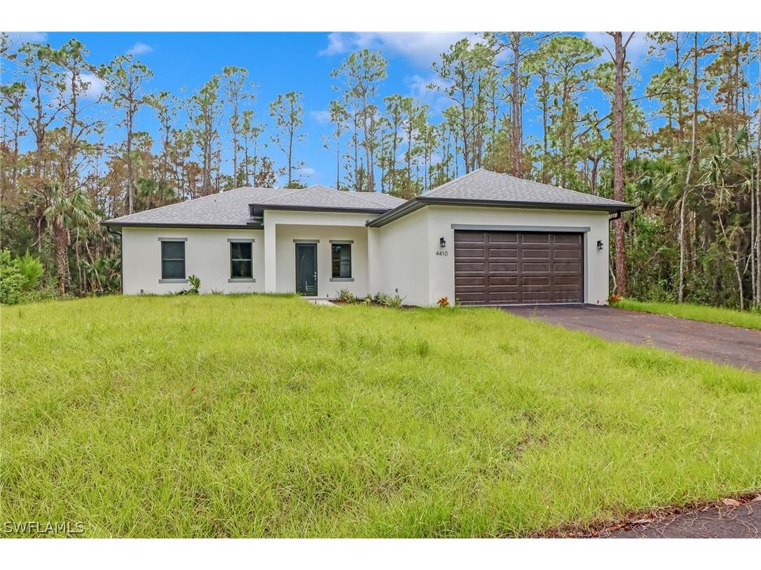 3649 39th Avenue NE Naples FL 34120 223007440 image1