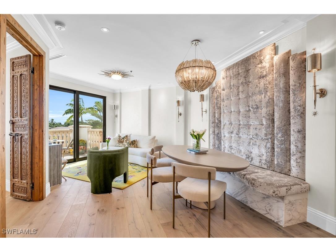 365 5th Avenue S #304 Naples FL 34102 224079663 image1
