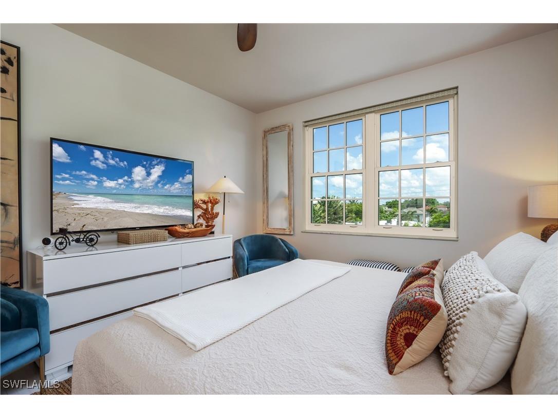 365 5th Avenue S #307 Naples FL 34102 225060848 image13