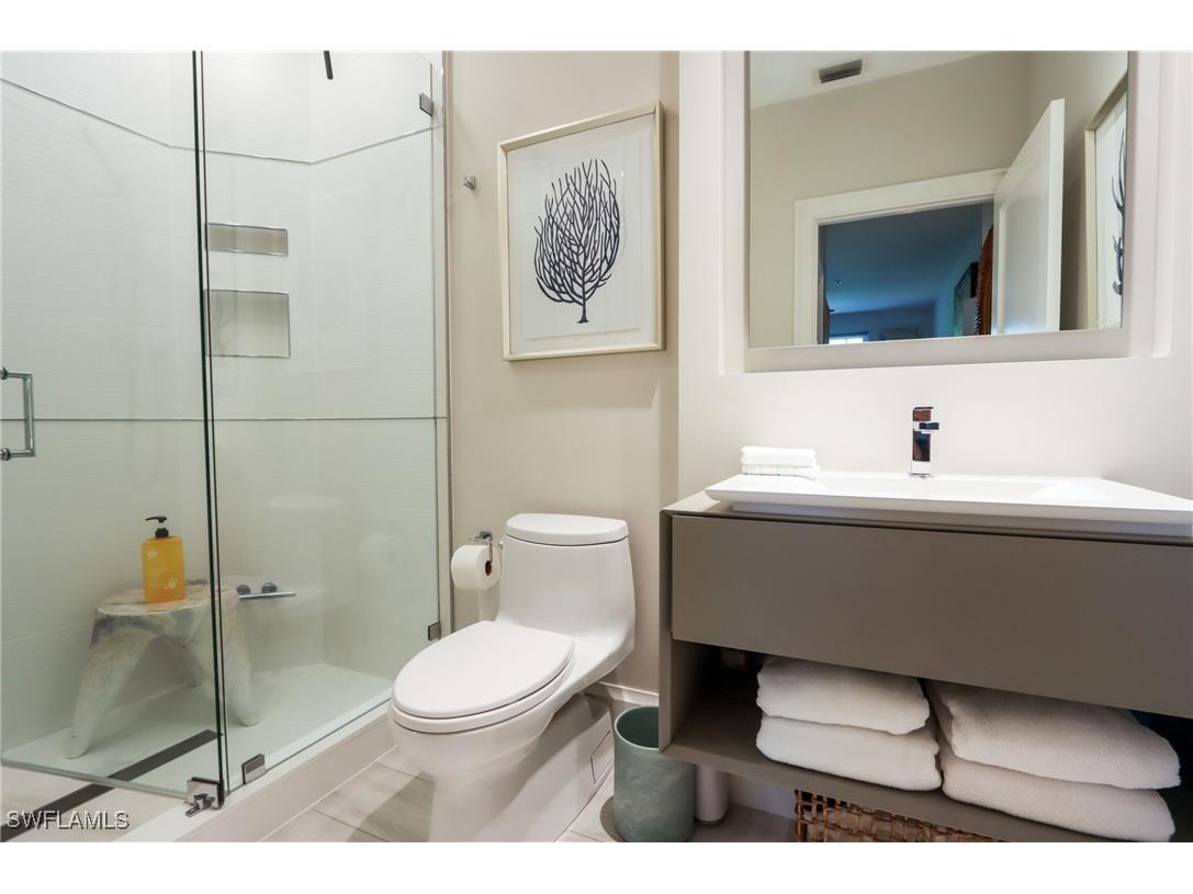 365 5th Avenue S #307 Naples FL 34102 225060848 image14