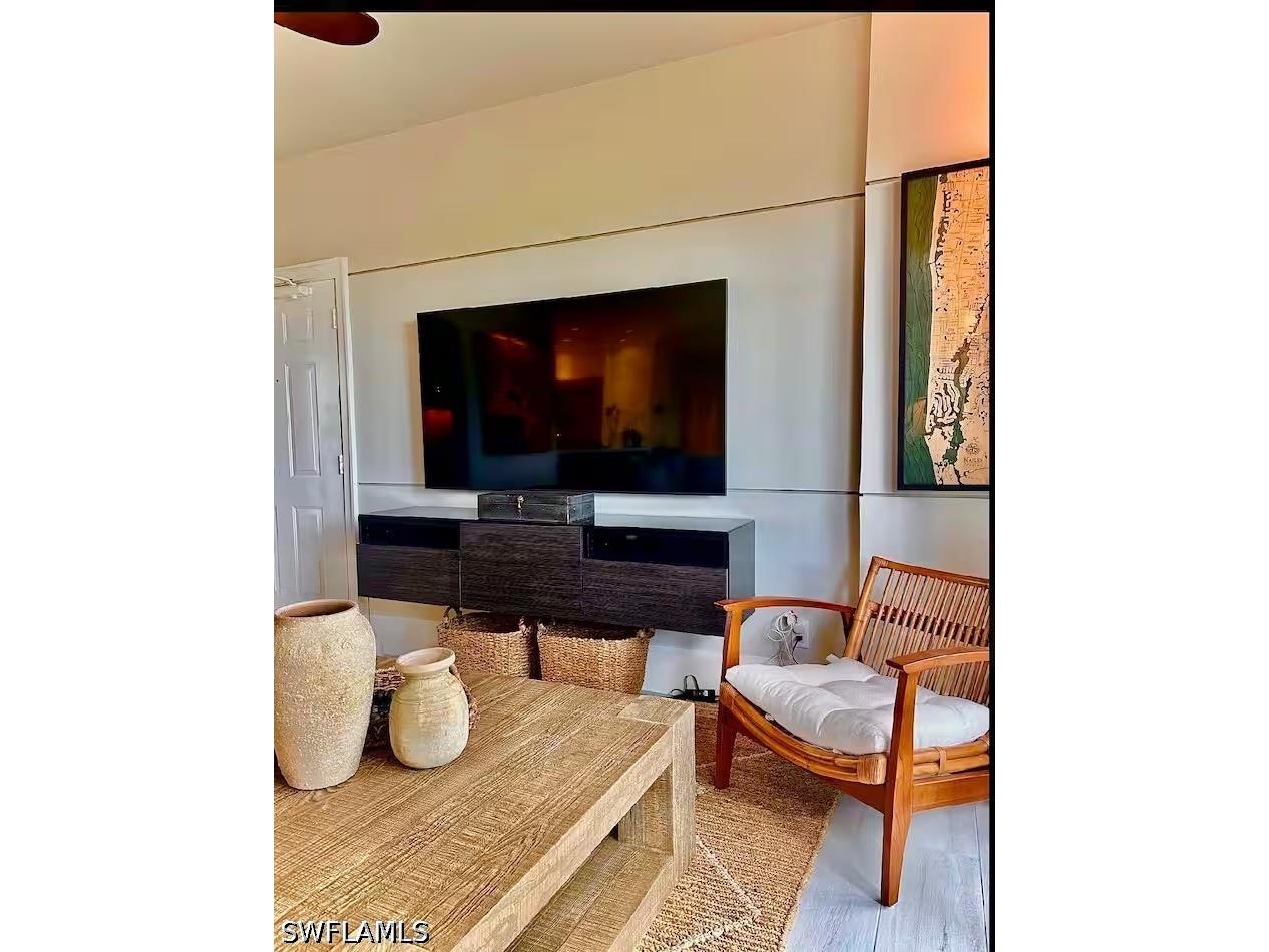 365 5th Avenue S #307 Naples FL 34102 226014001 image18
