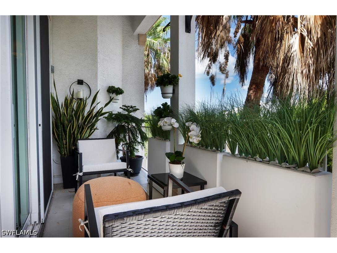 365 5th Avenue S #307 Naples FL 34102 226023427 image5