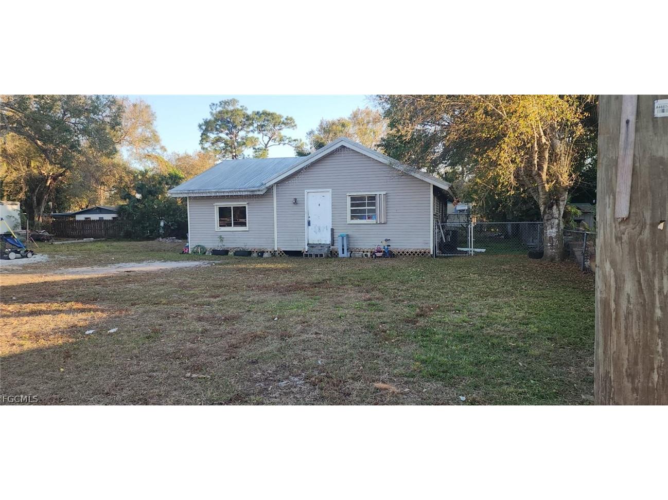 365 Clark Street North Fort Myers FL 33903 2026008870 image3