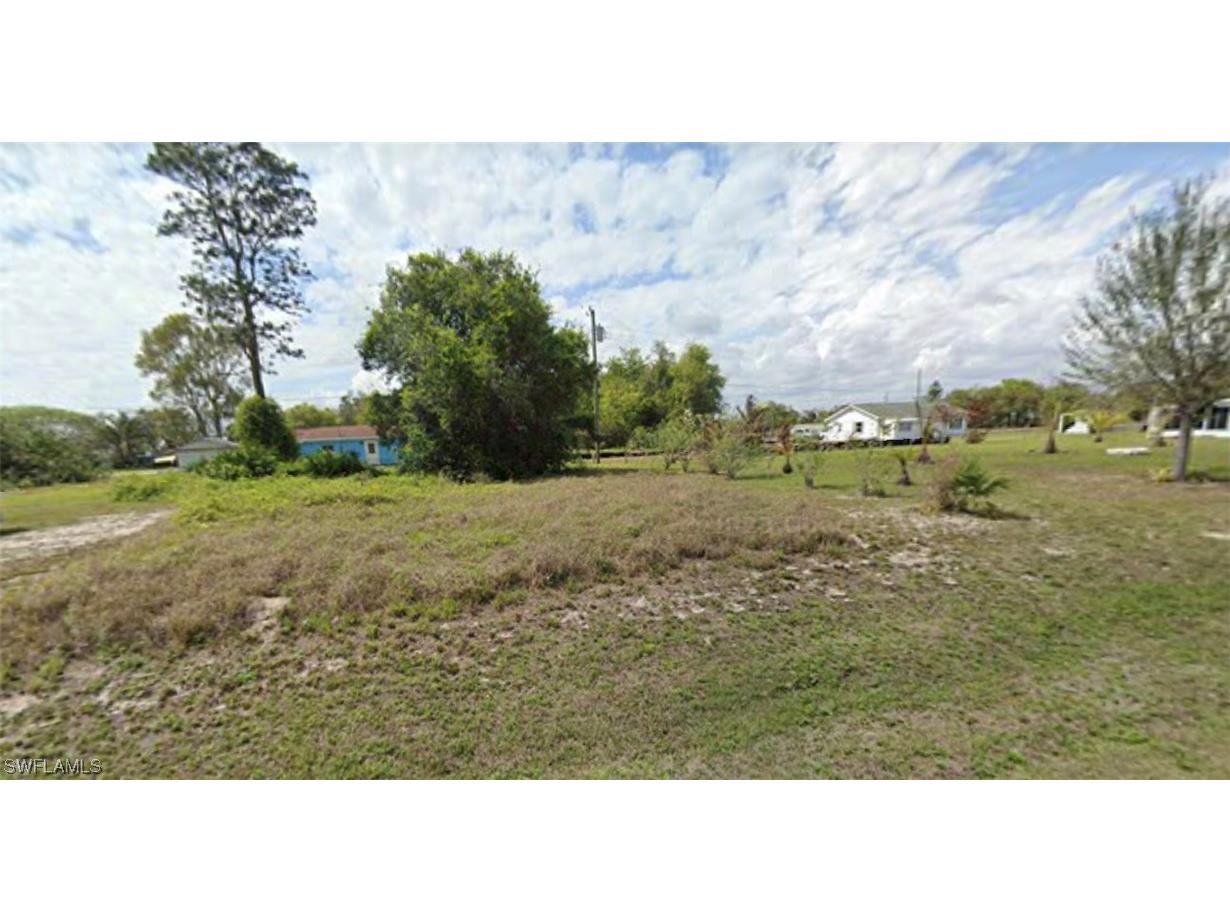 365 Rio Vista Avenue Punta Gorda FL 33982 223073876 image1