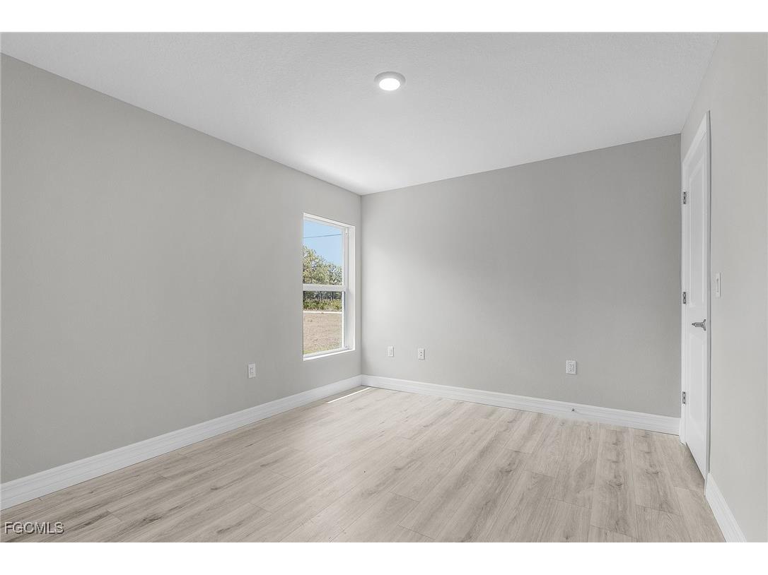 365 Woodburn Drive Lehigh Acres FL 33972 2026000970 image16