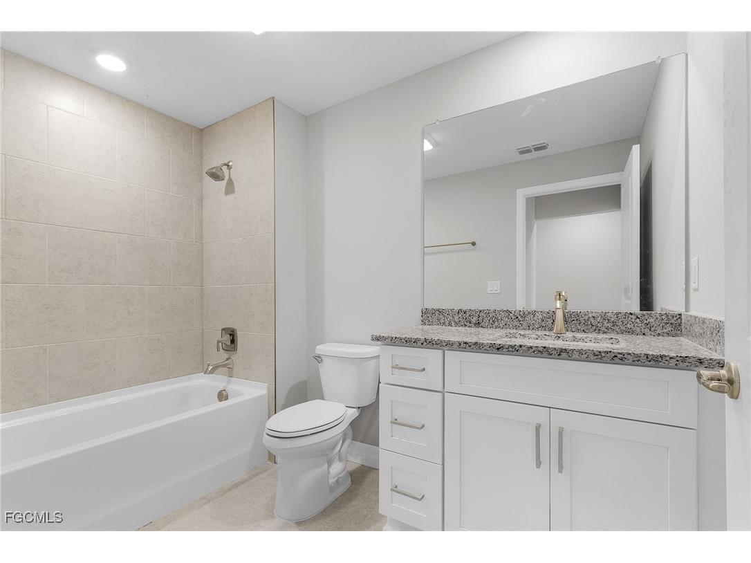 365 Woodburn Drive Lehigh Acres FL 33972 2026000970 image17