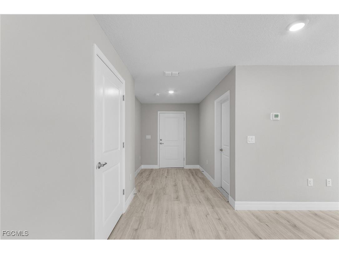 365 Woodburn Drive Lehigh Acres FL 33972 2026000970 image6