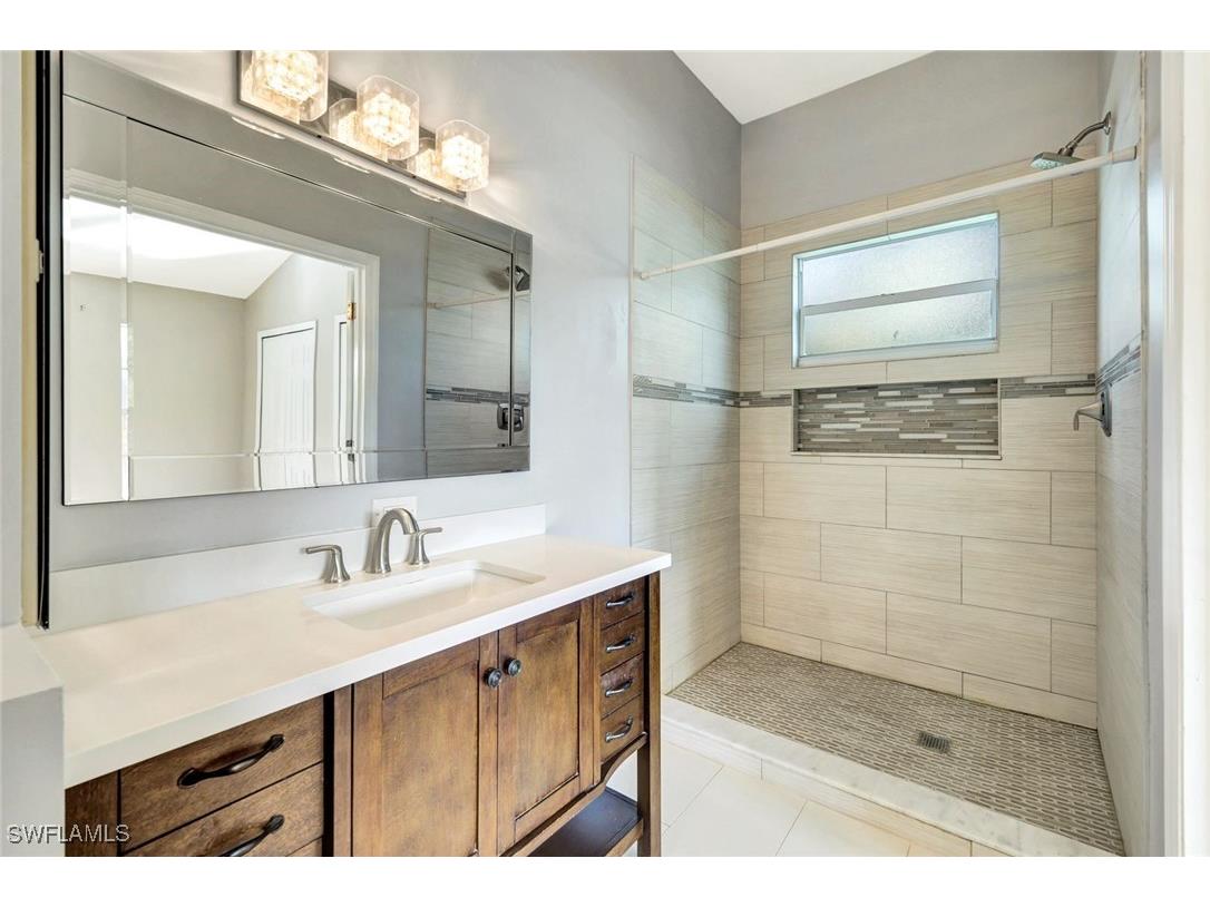 3650 Kent Drive Naples FL 34112 225075139 image18