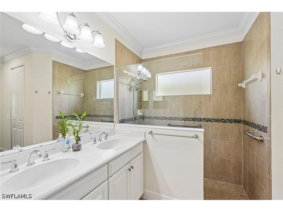 3651 Canopy Circle Naples FL 34120 226016802 image22