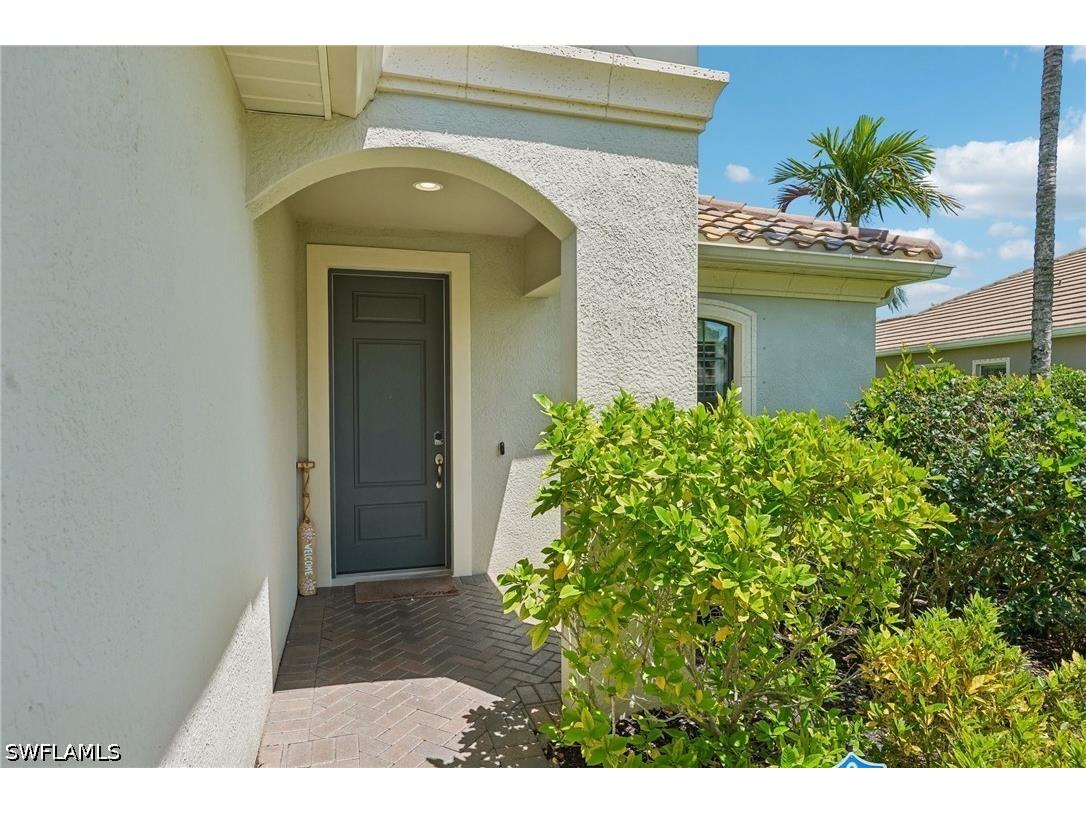 3651 Canopy Circle Naples FL 34120 226016802 image4